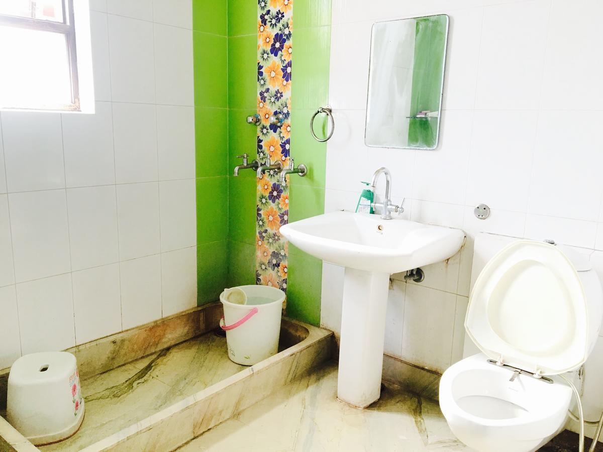 Parkash Bed And Breakfast Nueva Delhi Exterior foto